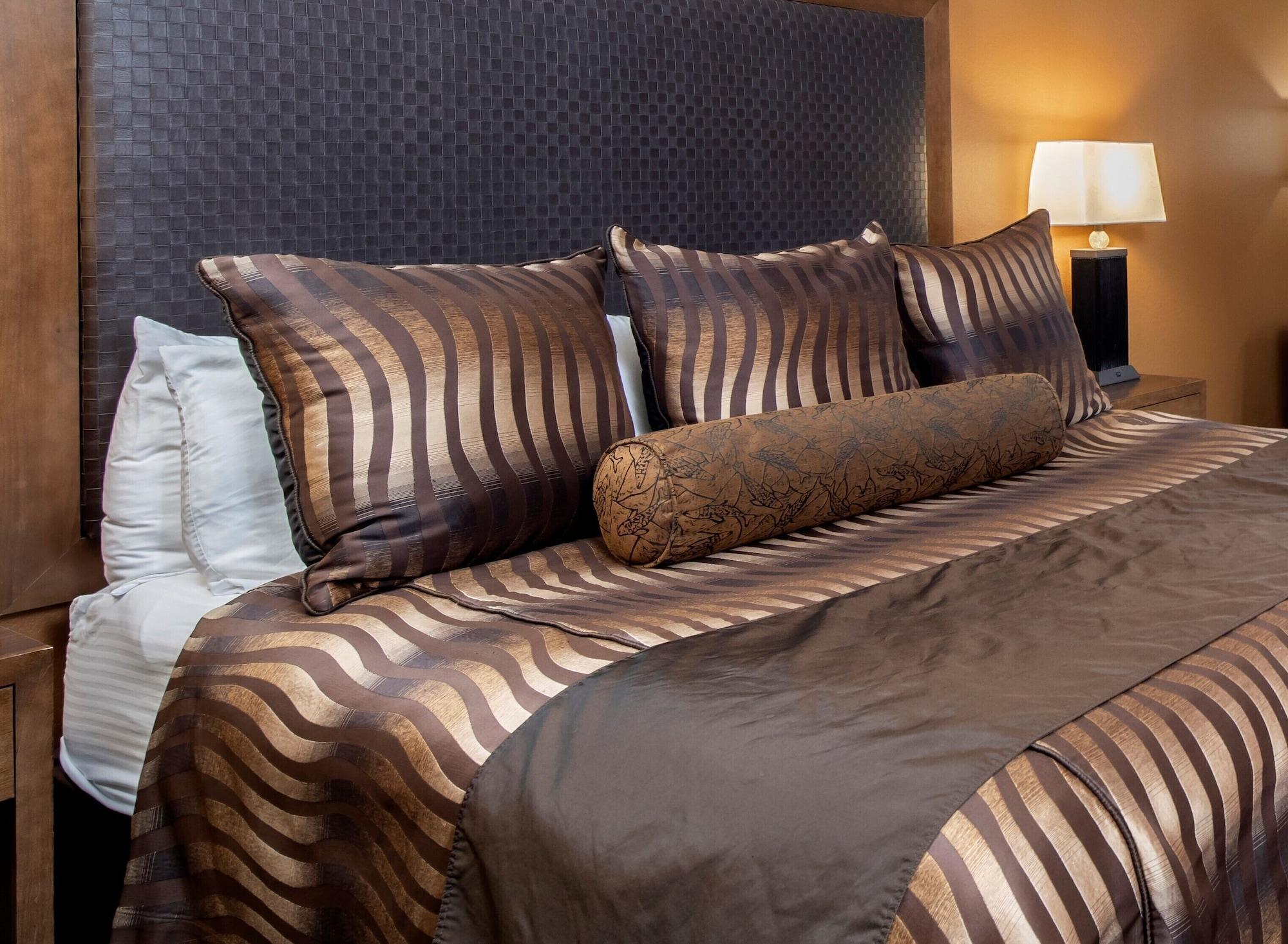 פייר Clubhouse Hotel And Suites מראה חיצוני תמונה