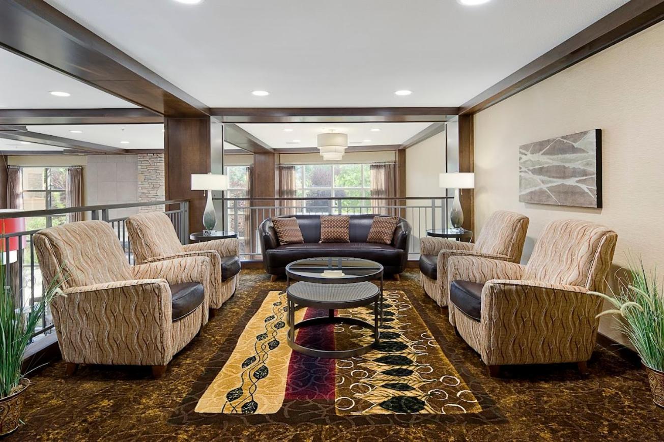 פייר Clubhouse Hotel And Suites מראה חיצוני תמונה