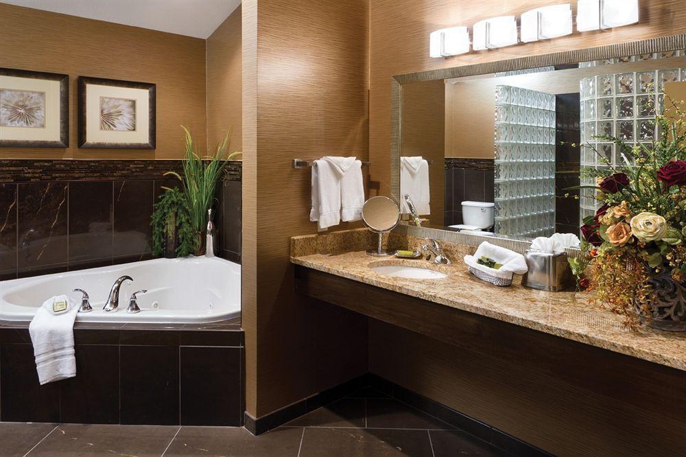 פייר Clubhouse Hotel And Suites מראה חיצוני תמונה